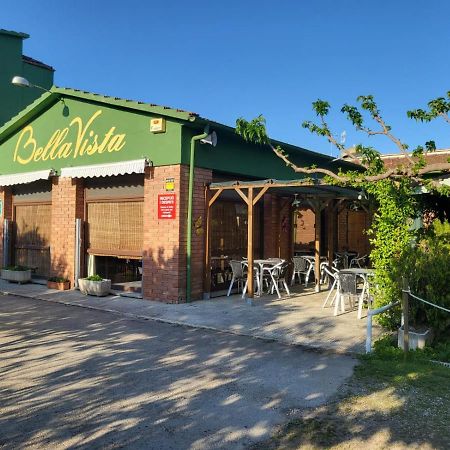 Alberg Restaurant Bellavista Санта Пау Екстериор снимка