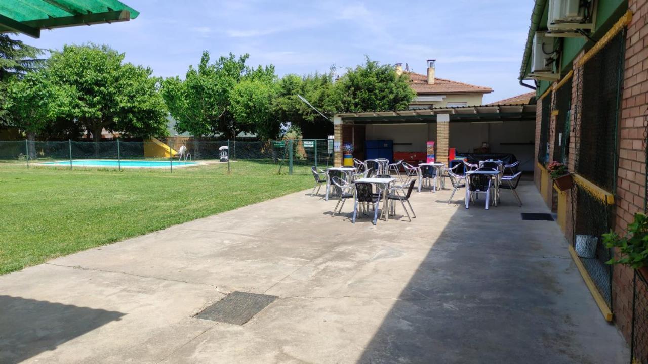 Alberg Restaurant Bellavista Санта Пау Екстериор снимка