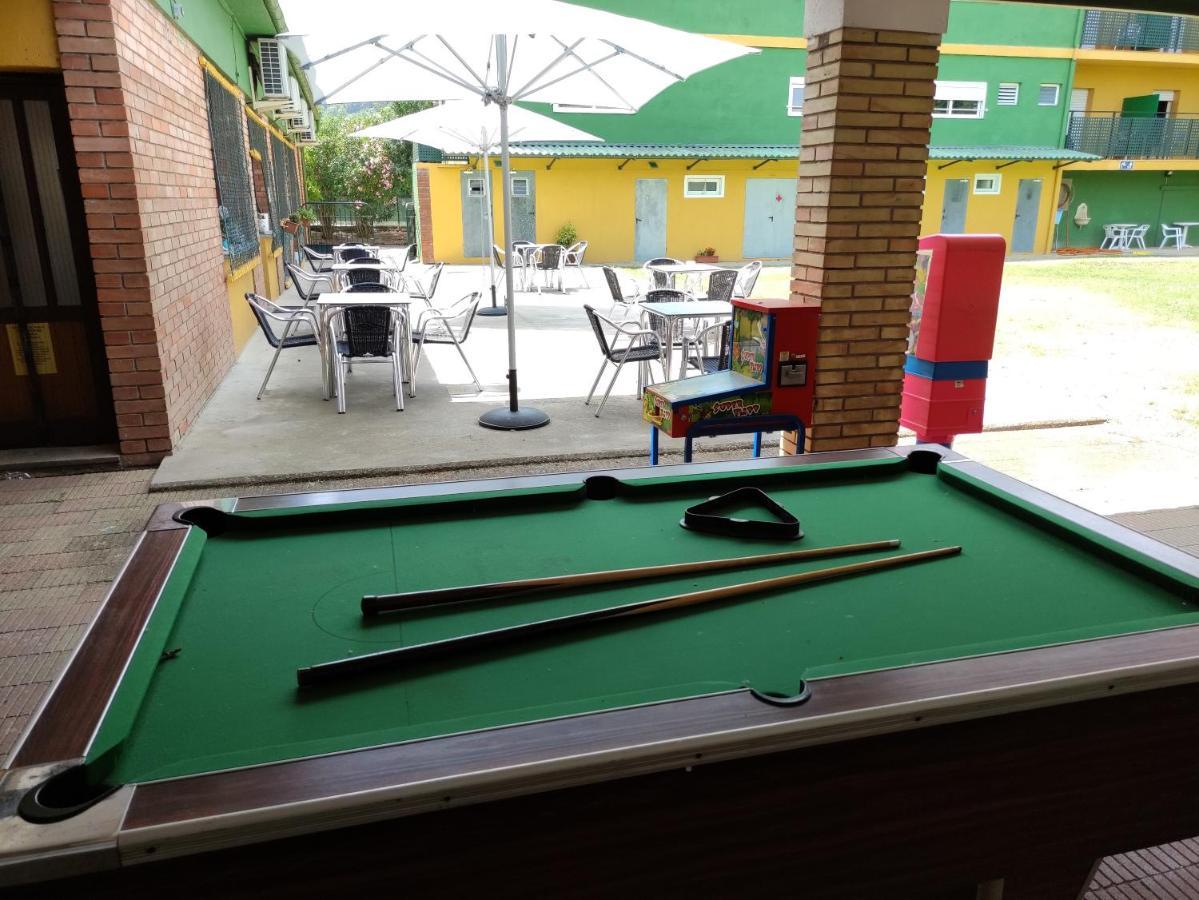Alberg Restaurant Bellavista Санта Пау Екстериор снимка